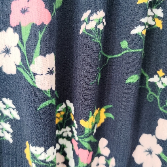 🌲10 for 100$🌲.Between Girls Floral jumpsuit romper - Picture 4 of 4